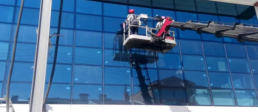 Pendik Cam Silme Şirketi 